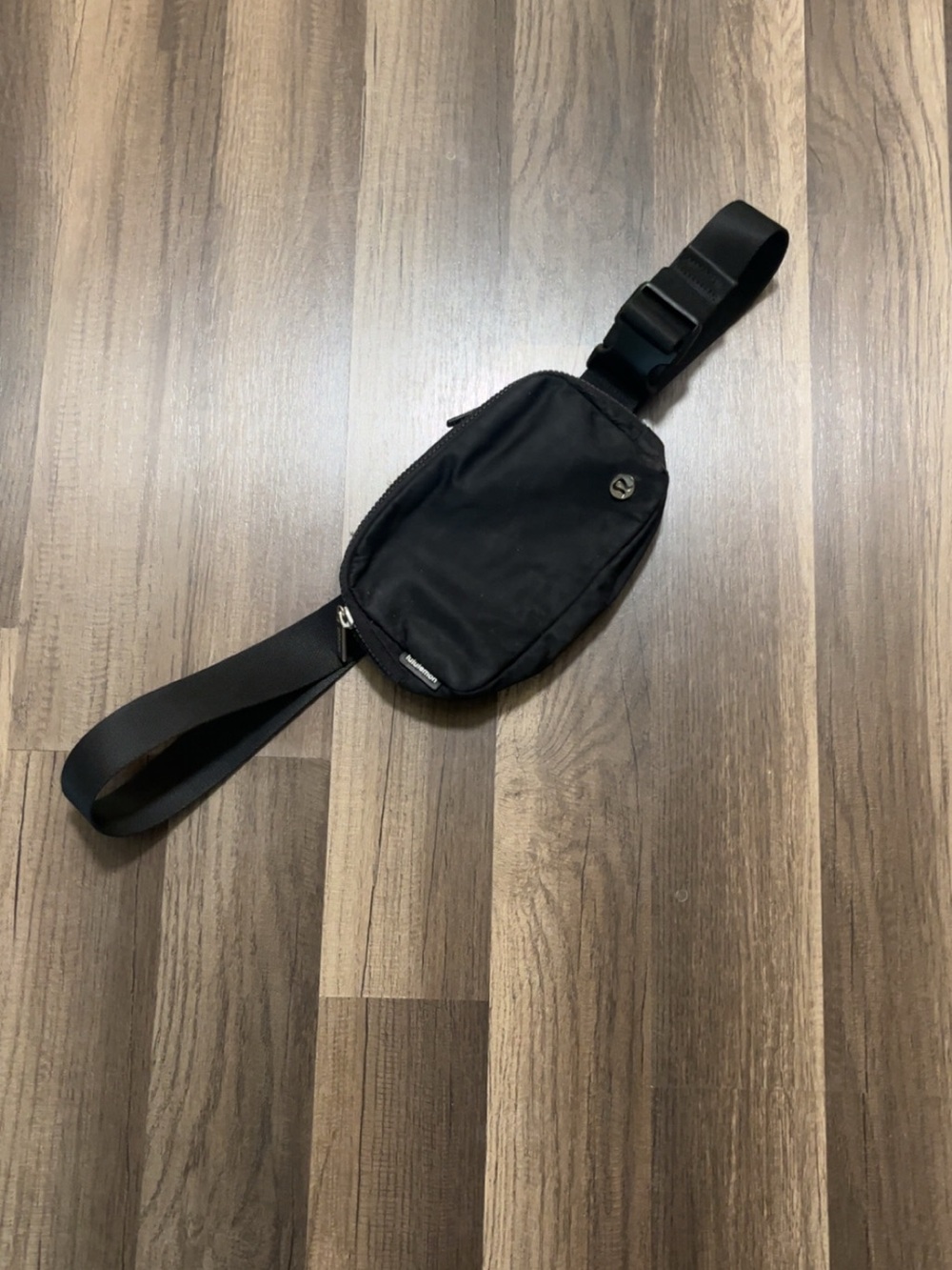 LULULEMON Everywhere Black Belt Bag